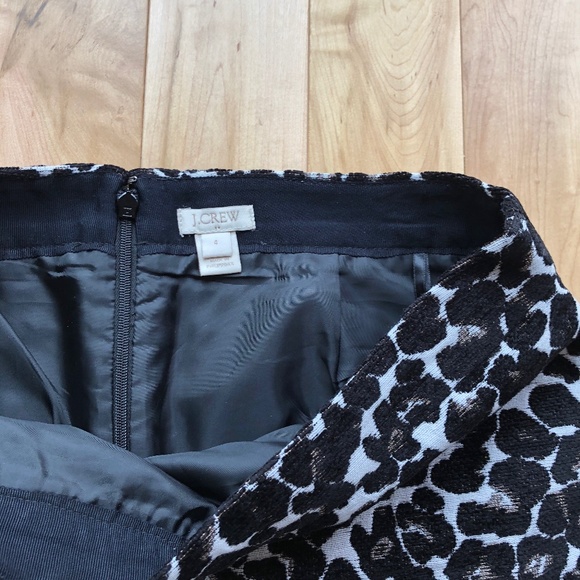 J‎ Crew Factory Leopard Jacquard Pencil Skirt - Picture 7 of 7